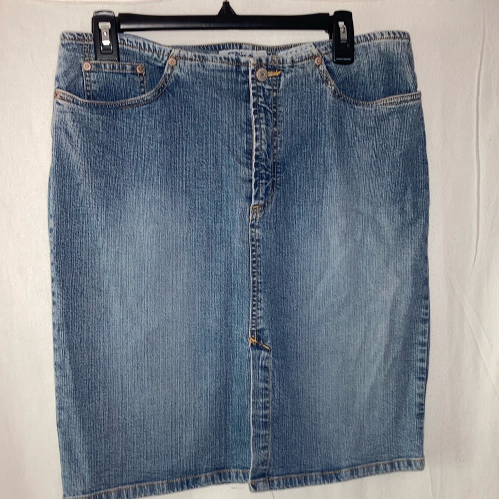 Old Navy Blue Jeans Stretch Skirt